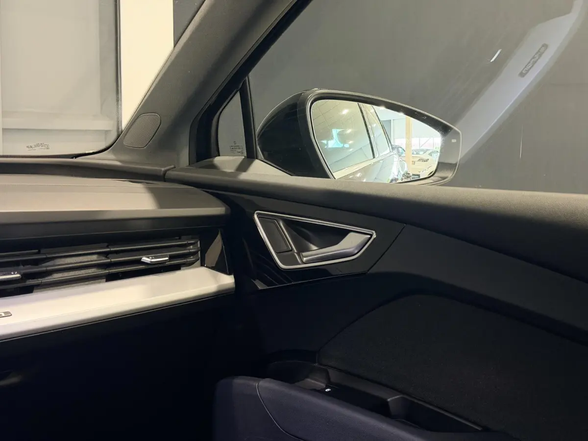 35 Launch edition 55 kWh | SOH 91,26% | Navigatie | Hoge instap |