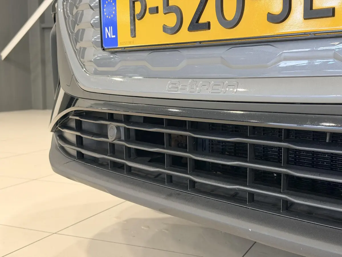 35 Launch edition 55 kWh | SOH 91,26% | Navigatie | Hoge instap |