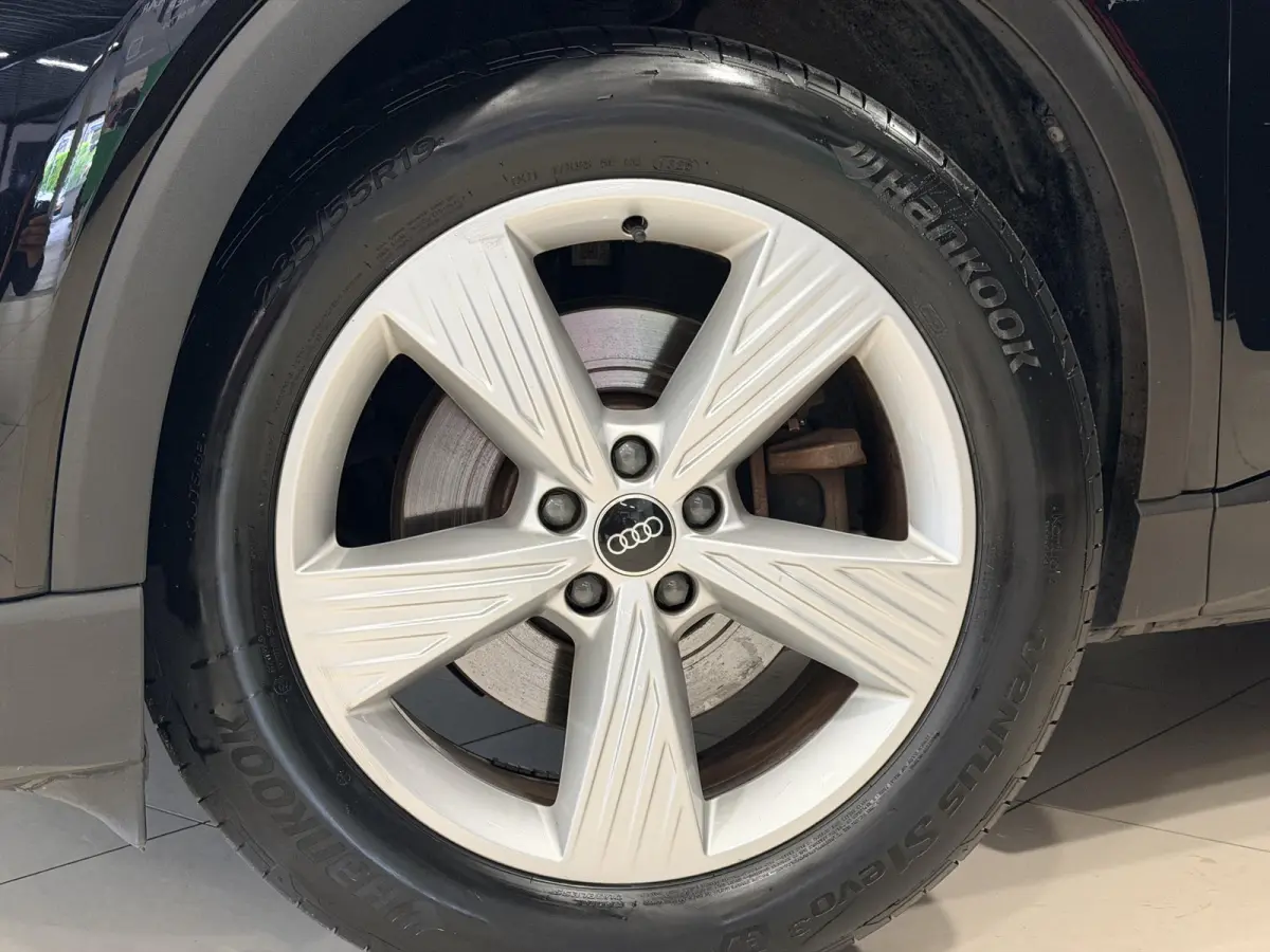 35 Launch edition 55 kWh | SOH 91,26% | Navigatie | Hoge instap |