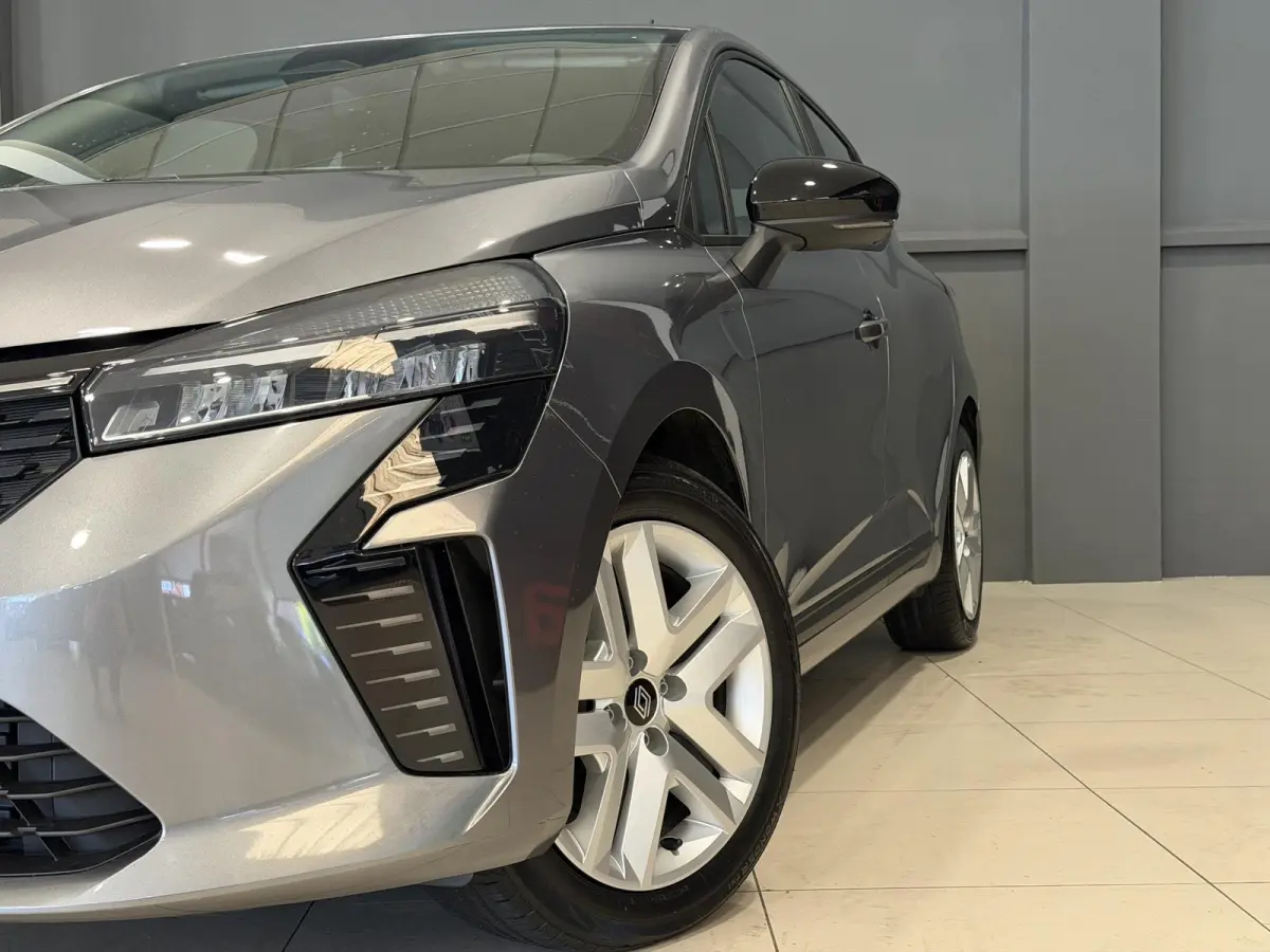 1.6 E-Tech Full Hybrid 145 evolution | Navigatie | Full Hybrid |