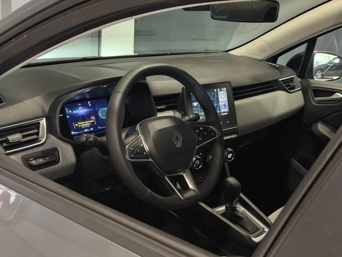 1.6 E-Tech Full Hybrid 145 evolution | Navigatie | Full Hybrid |
