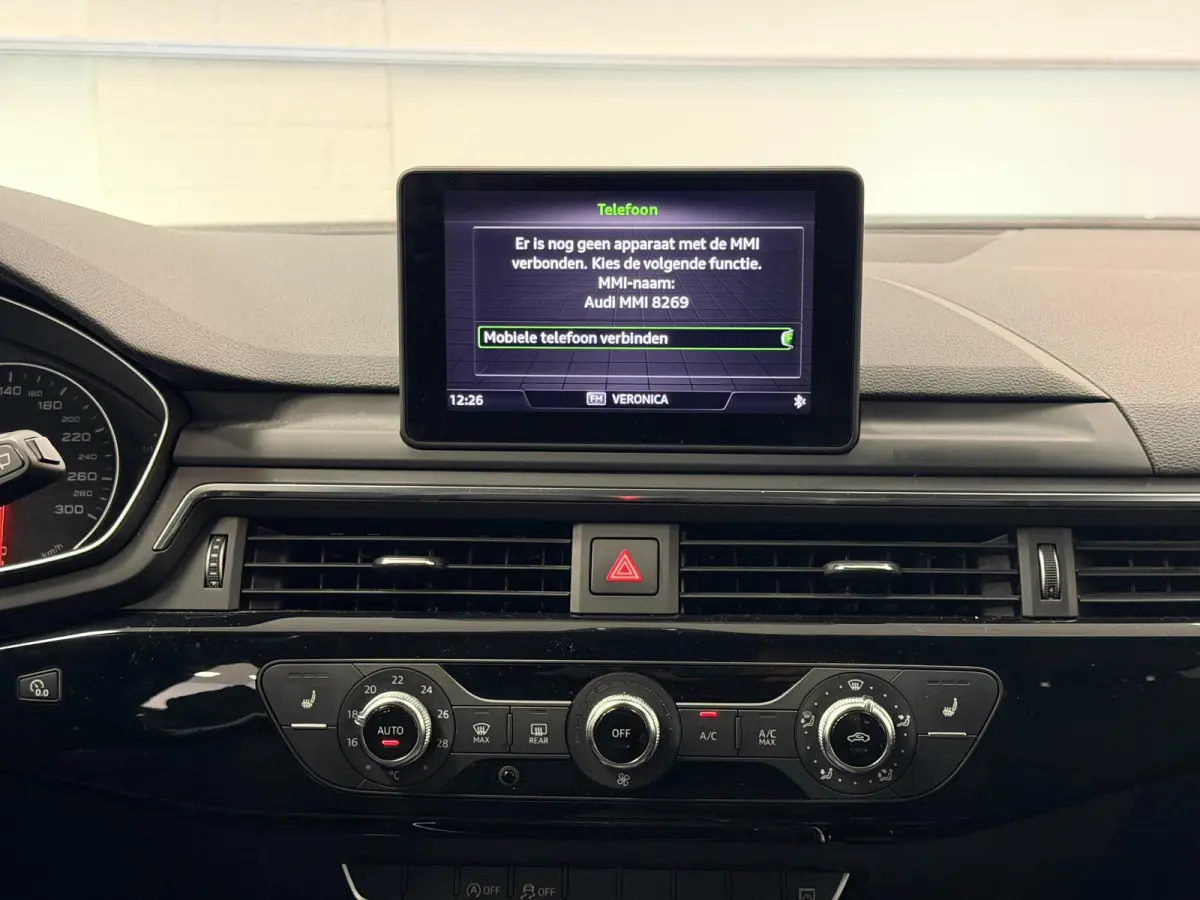 1.4 TFSI Sport S line black edition | Climate | Smartphone | Winterbanden set |