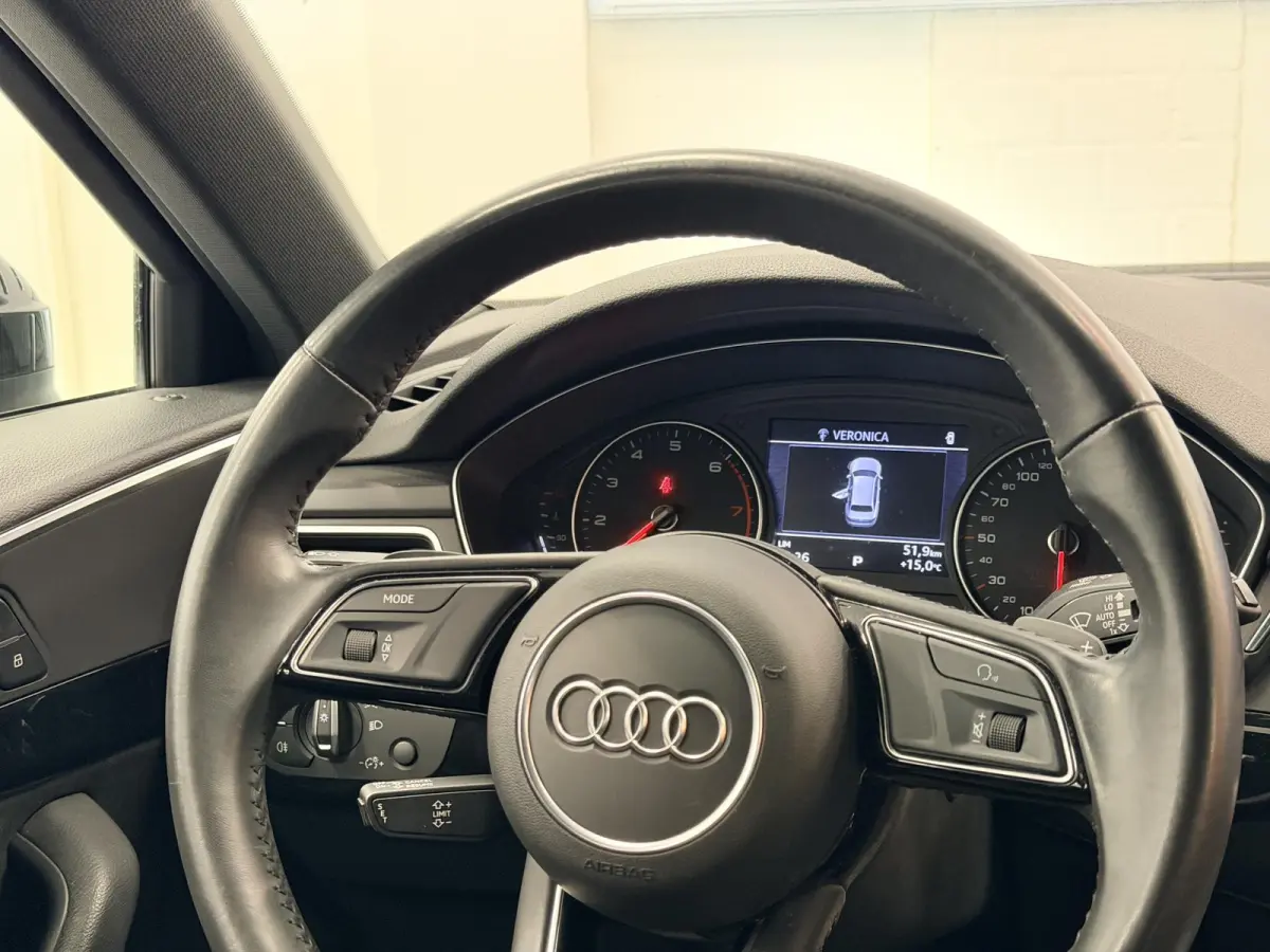 1.4 TFSI Sport S line black edition | Climate | Smartphone | Winterbanden set |