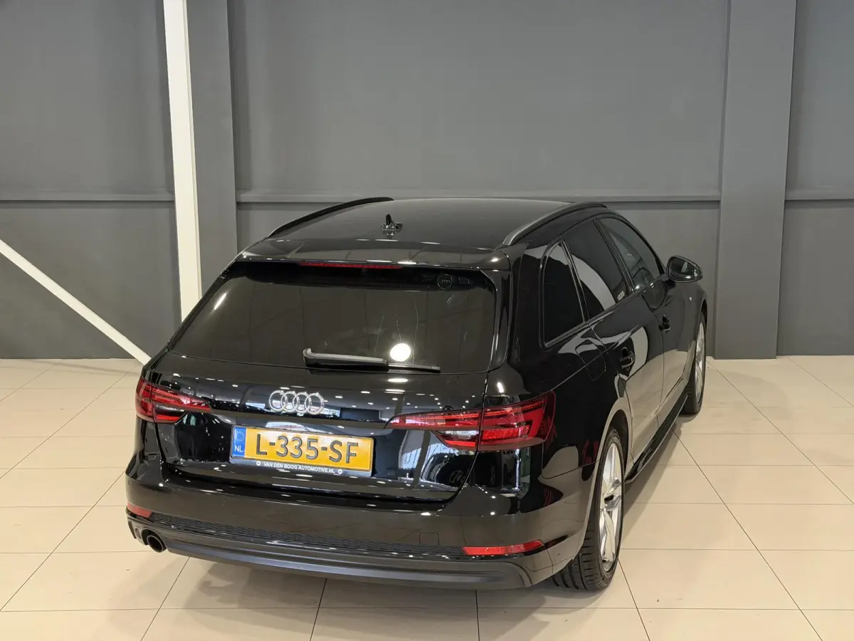 1.4 TFSI Sport S line black edition | Climate | Smartphone | Winterbanden set |