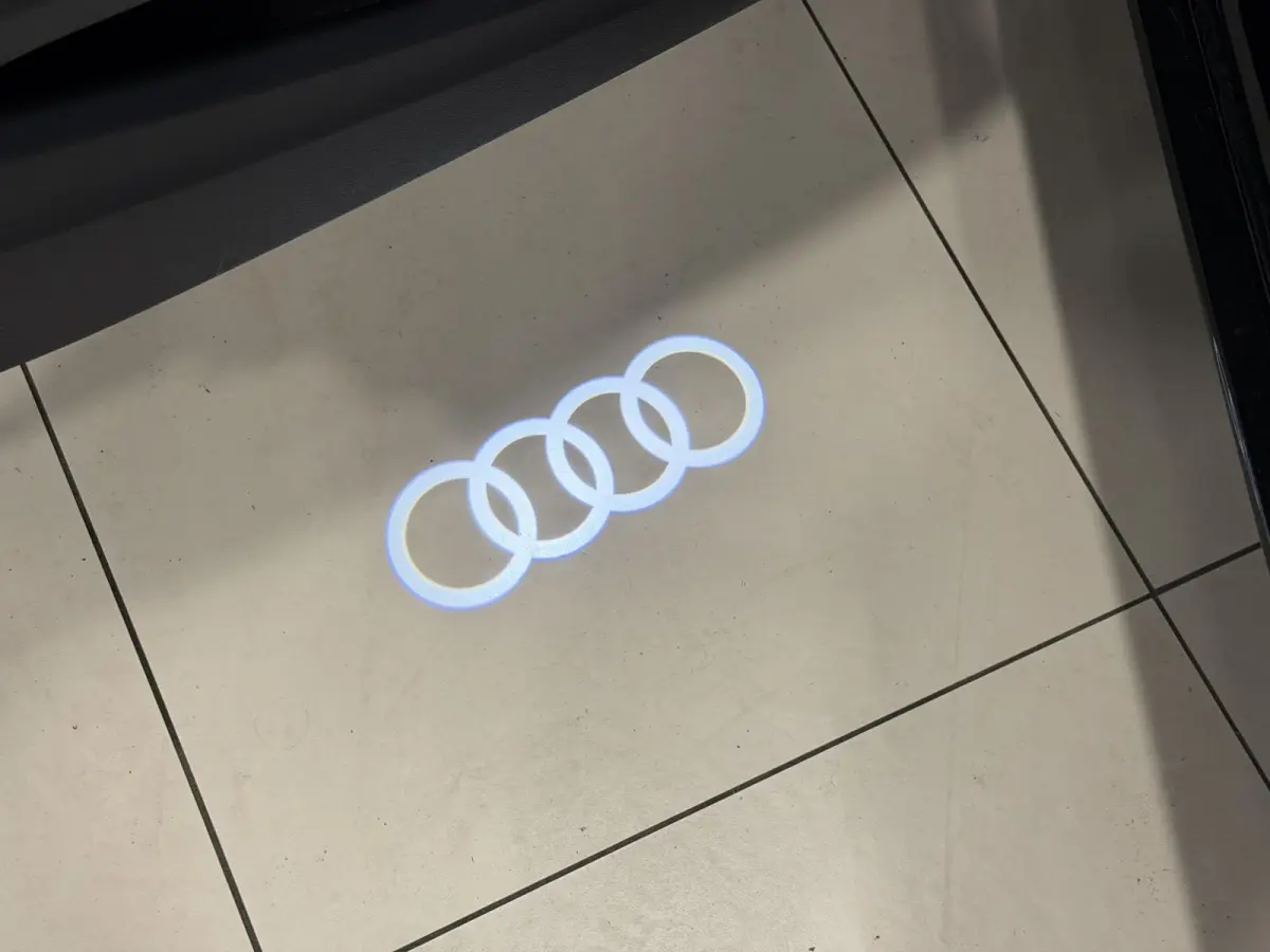 1.4 TFSI Sport S line black edition | Climate | Smartphone | Winterbanden set |