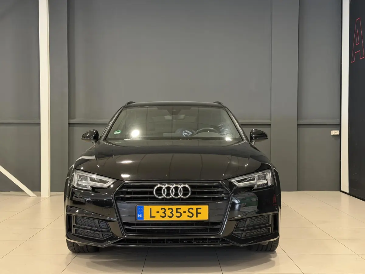 1.4 TFSI Sport S line black edition | Climate | Smartphone | Winterbanden set |
