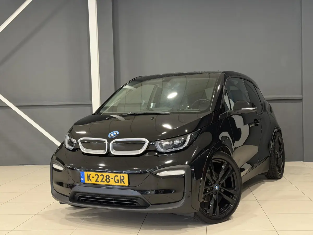 Dark Shadow Edition 120Ah 42 kWh | SOH 95% |