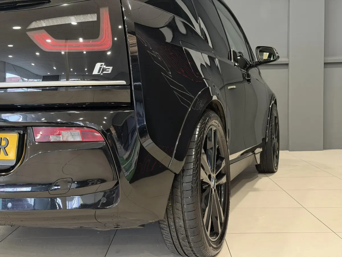 Dark Shadow Edition 120Ah 42 kWh | SOH 95% |