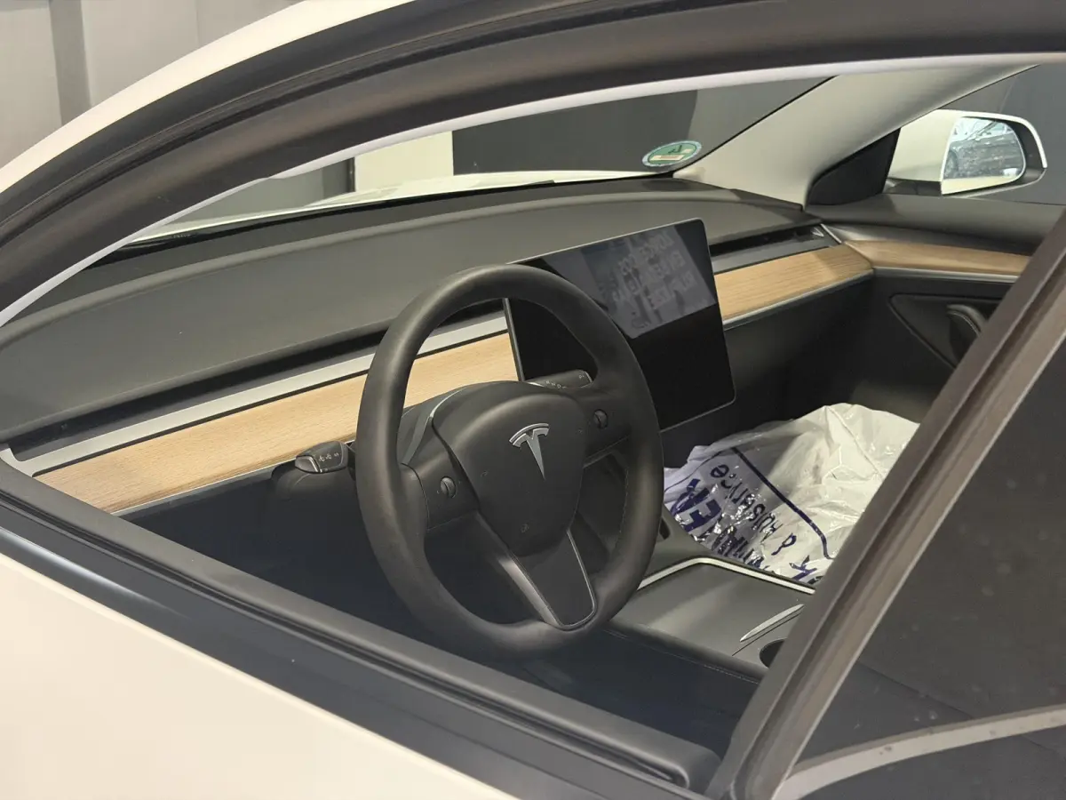 Long Range AWD 75 kWh | Lichtmetalen velgen | SOH 94,9% |