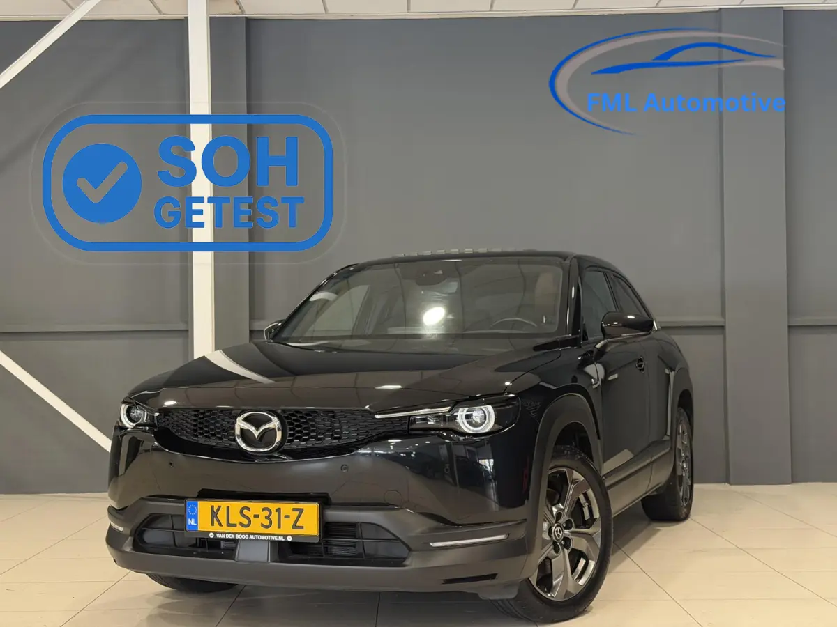 e-SkyActiv 145 Makoto 36 kWh | Panorama dak | SOH 94% | BOSE geluidsysteem |