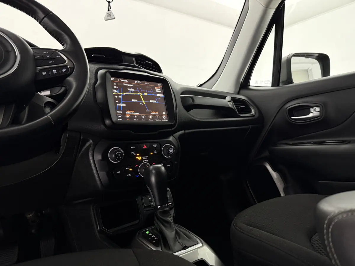 1.3T Limited 151PK | Grijs Kenteken | VAN | Camera | Carplay | Clima | Cruise | Keyless