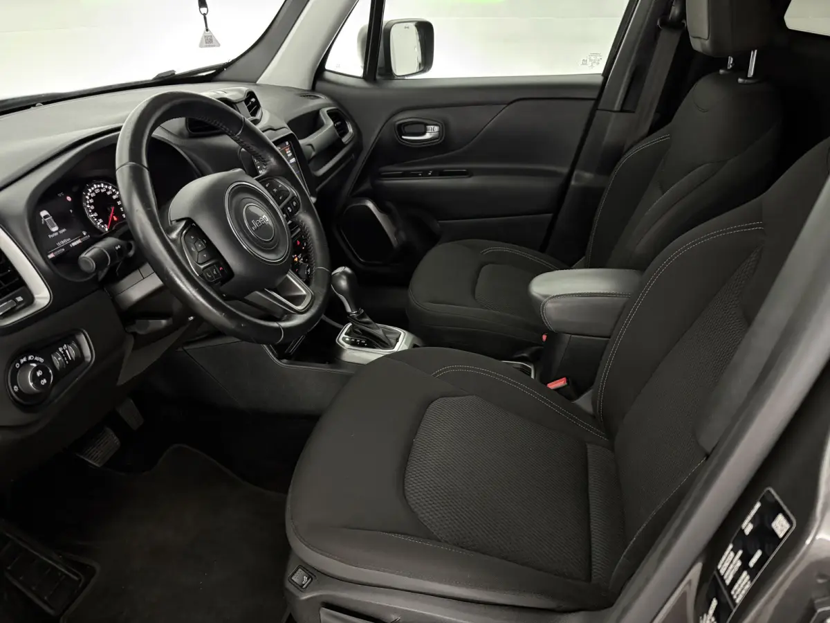 1.3T Limited 151PK | Grijs Kenteken | VAN | Camera | Carplay | Clima | Cruise | Keyless