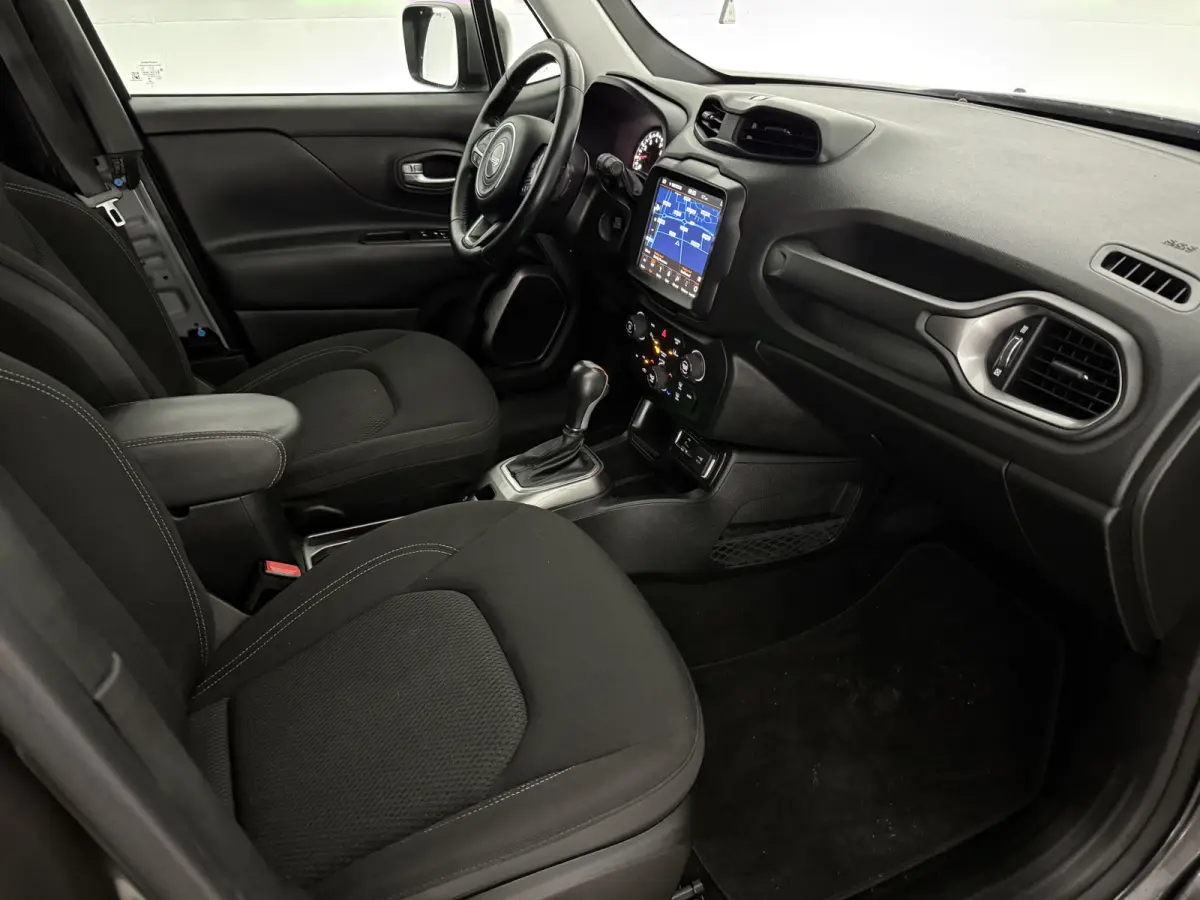 1.3T Limited 151PK | Grijs Kenteken | VAN | Camera | Carplay | Clima | Cruise | Keyless