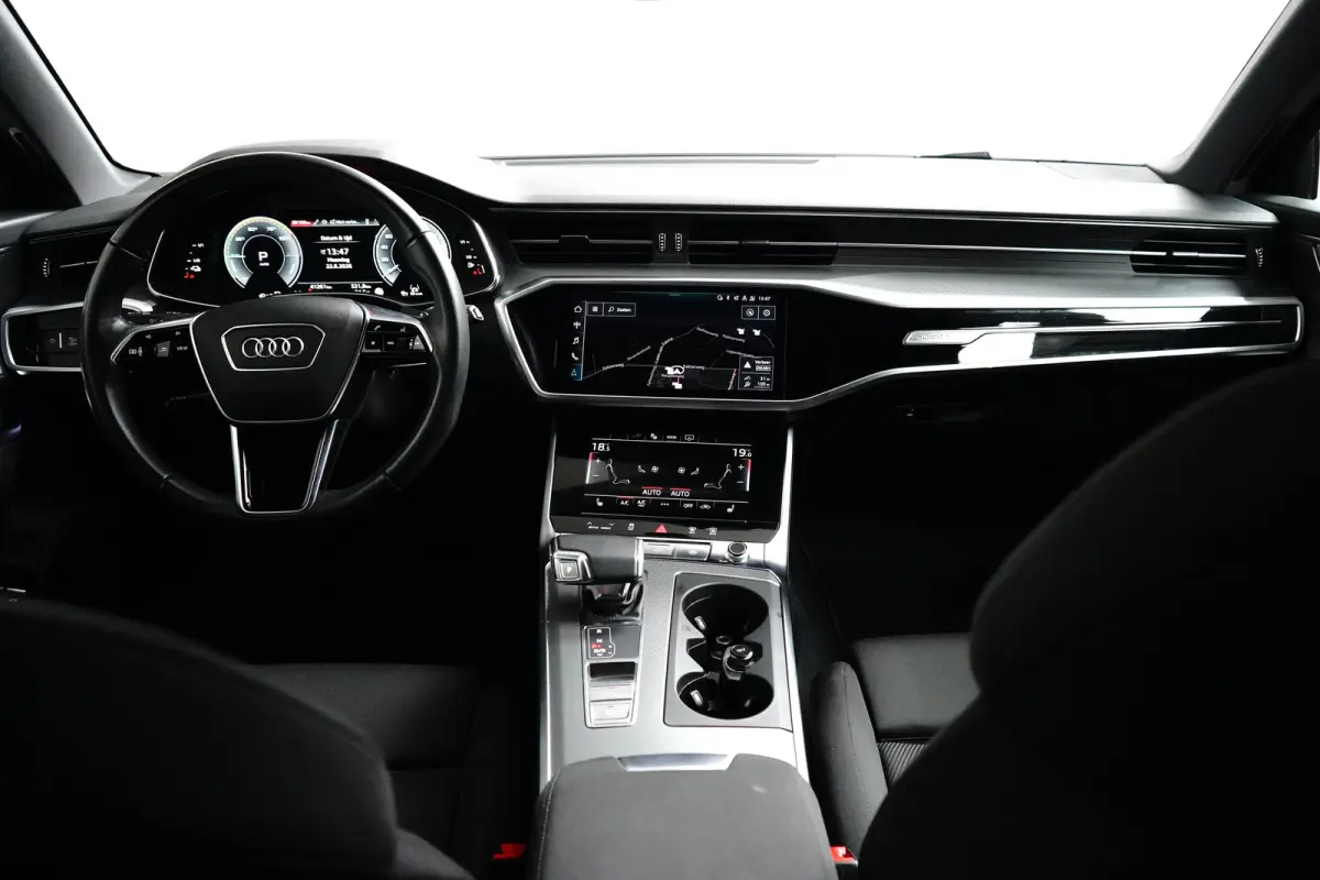 50 TFSIe 300PK Quattro Business Edition | TREKHAAK | NAVIGATIE | CAMERA | STOEL + STUURVERW. | ELEKTR. A. KLEP | LED