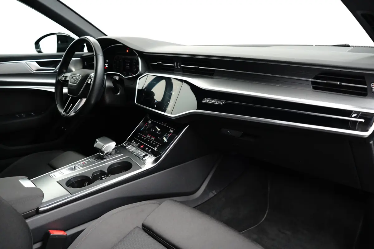 50 TFSIe 300PK Quattro Business Edition | TREKHAAK | NAVIGATIE | CAMERA | STOEL + STUURVERW. | ELEKTR. A. KLEP | LED