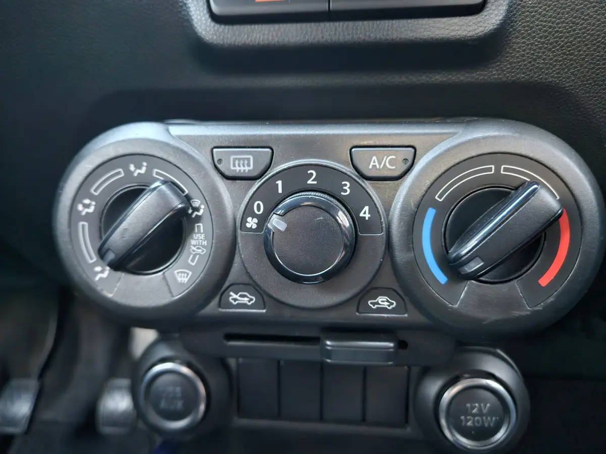 1.2 Smart Hybrid Comfort Airco! NAP! Dealer Onderhouden!