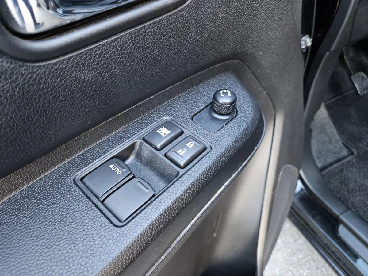 1.2 Smart Hybrid Comfort Airco! NAP! Dealer Onderhouden!