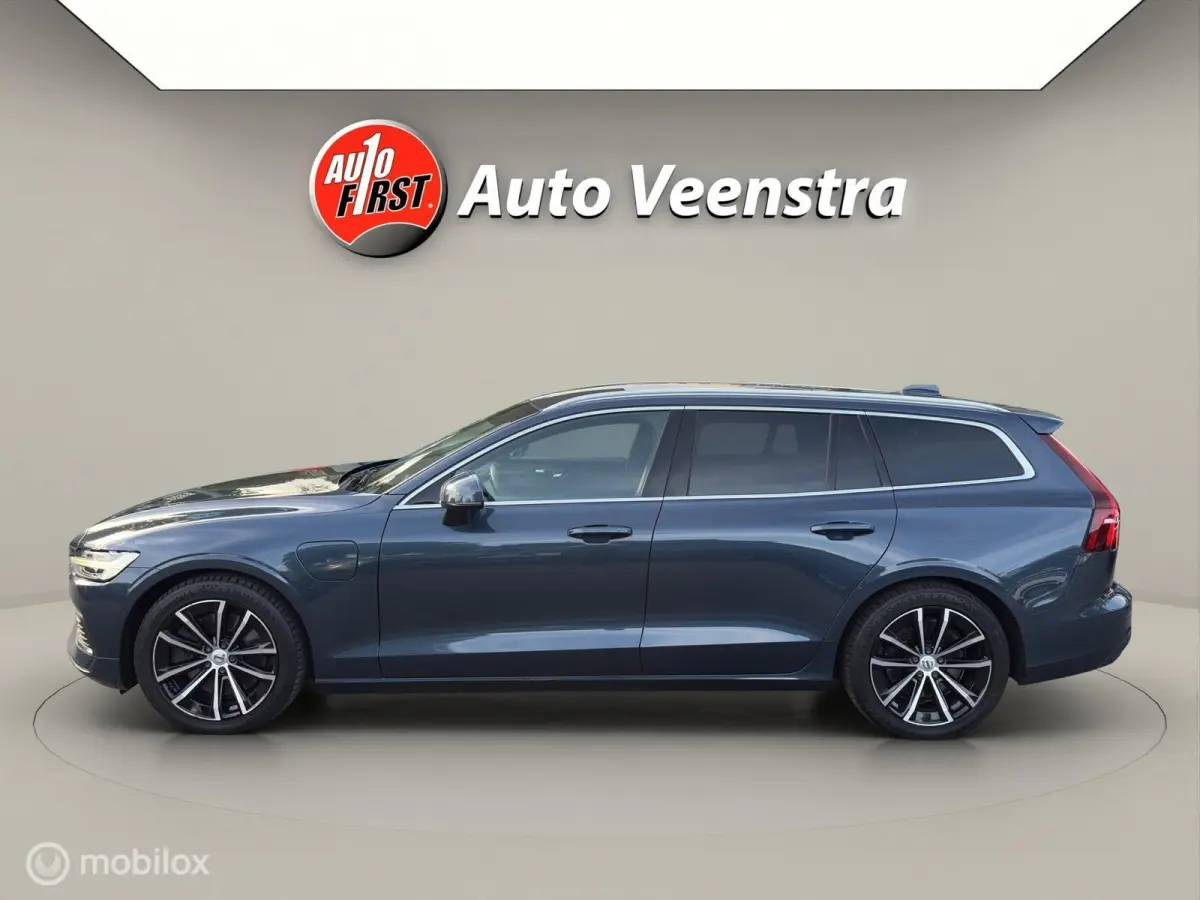 2.0 T6 Plug-in hybrid AWD Plus Bright|TREKH|HARMAN