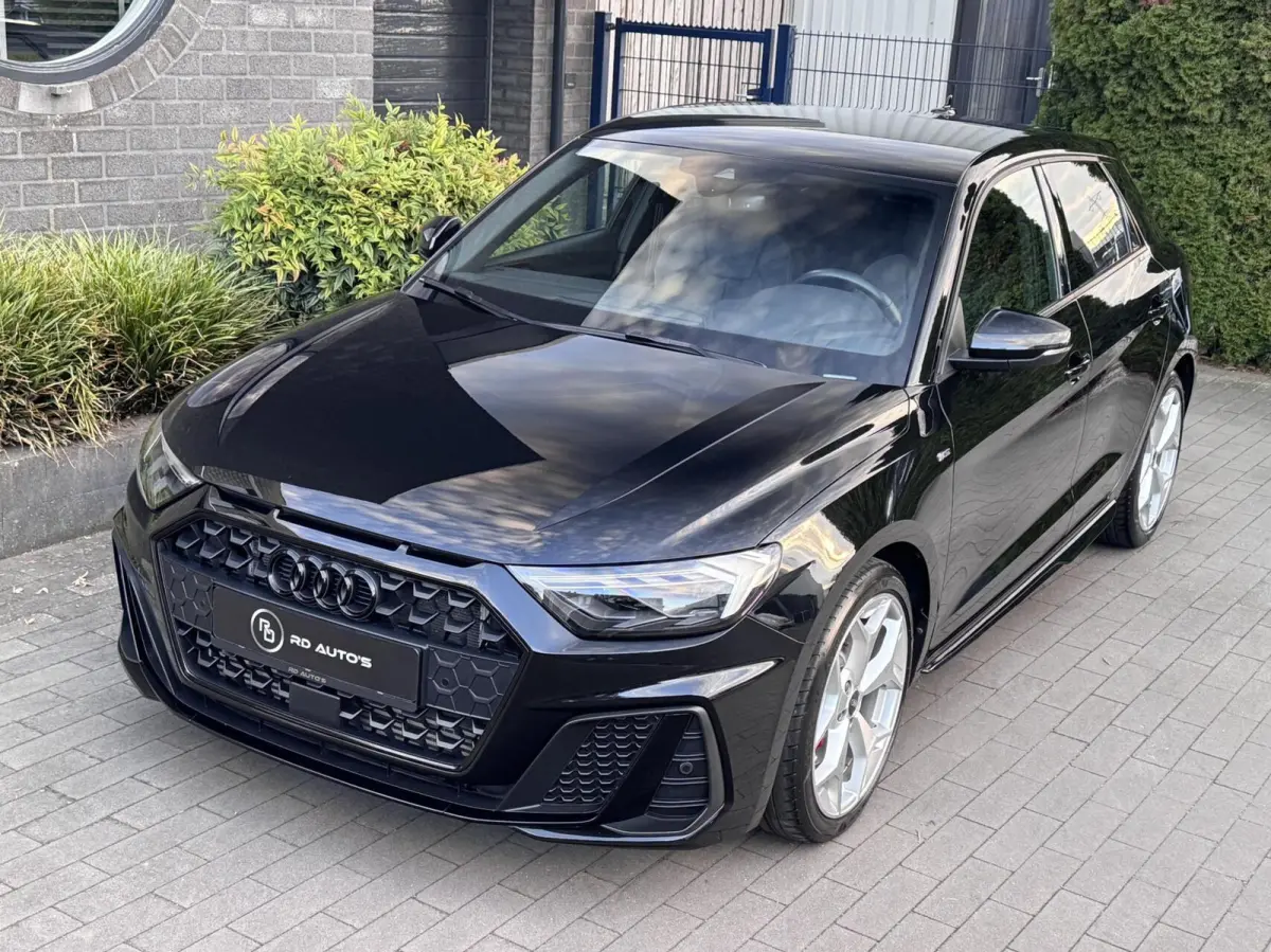 40 TFSI S-line Sfeerverlichting SONOS Cruise Carplay