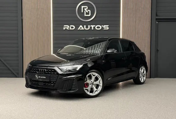 40 TFSI/ S-line/ Sfeerverlichting/ SONOS/ Cruise/ Carplay