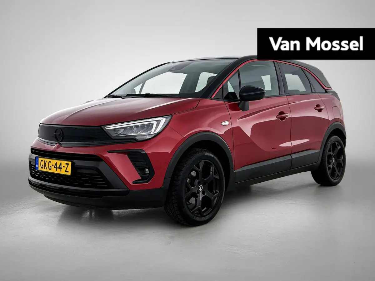 1.2 Turbo GS Line | 110pk | Navigatie | 41.000km | 17" Zwarte Velgen | Hoge Instap! |
