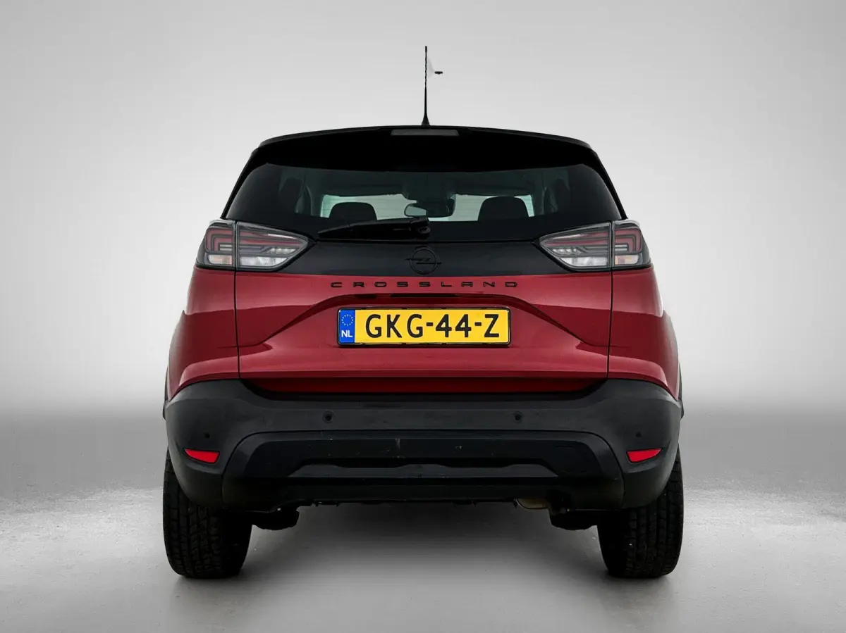 1.2 Turbo GS Line | 110pk | Navigatie | 41.000km | 17" Zwarte Velgen | Hoge Instap! |
