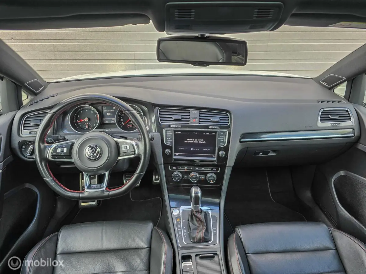 2.0 GTI PERFORMANCE/PANO/LEER/DYN/CARPLAY