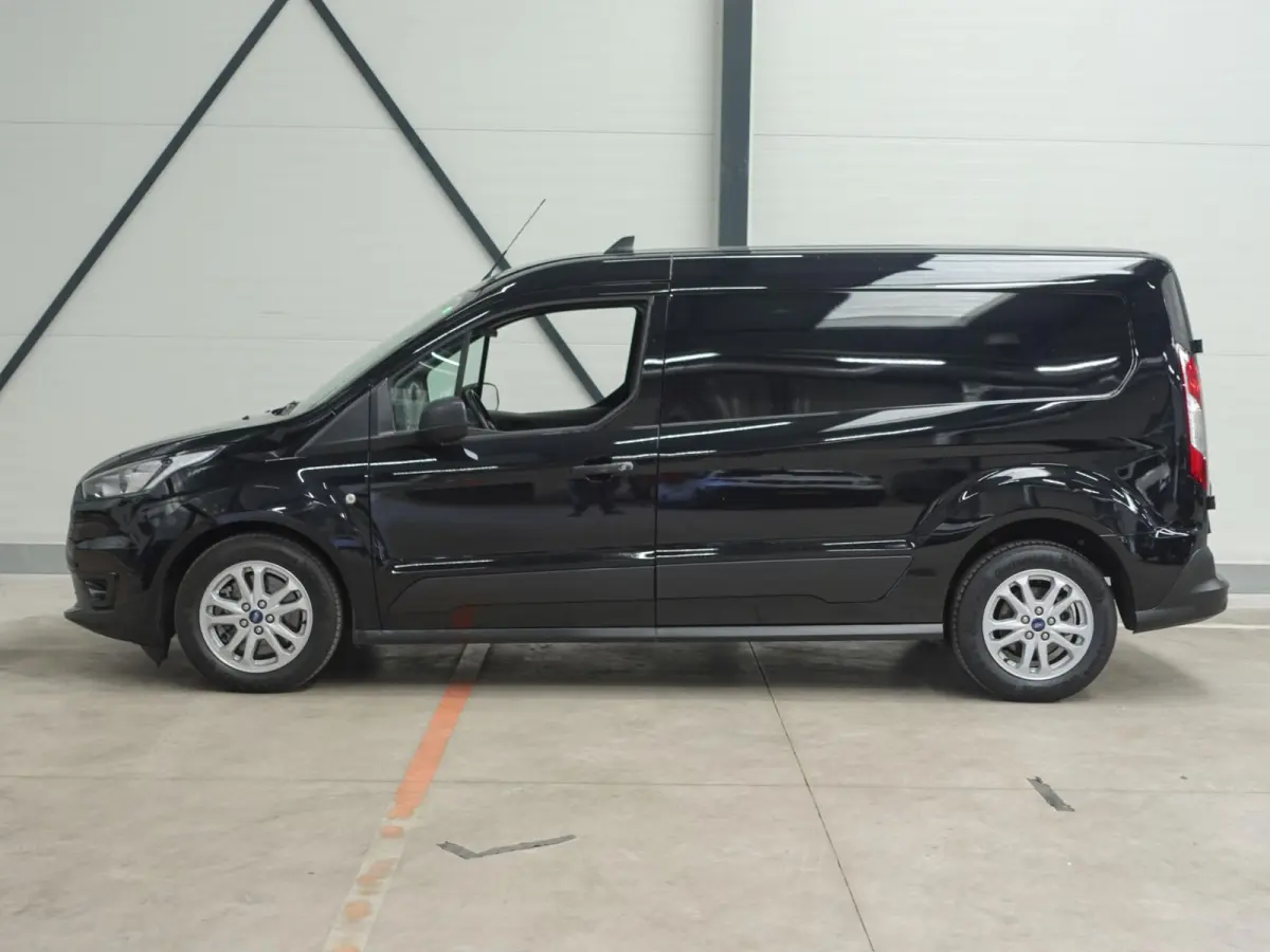 1.5 EcoBlue Automaat L2 Trend Navigatie Airco Camera Parkeersensoren Cruise Control Trekhaak Betimmering Lichtmetalen Velgen