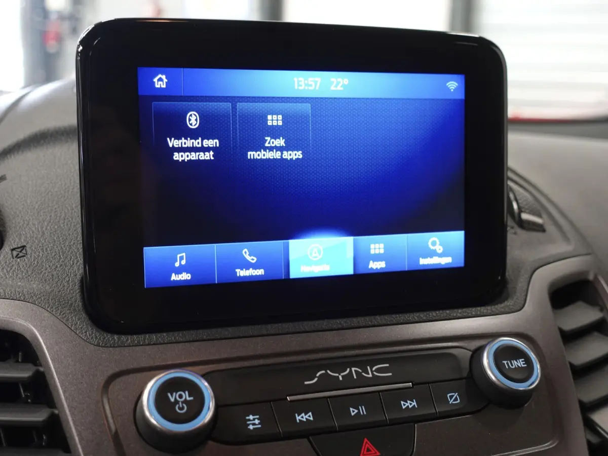 1.5 EcoBlue Automaat L2 Trend Navigatie Airco Camera Parkeersensoren Cruise Control Trekhaak Betimmering Lichtmetalen Velgen