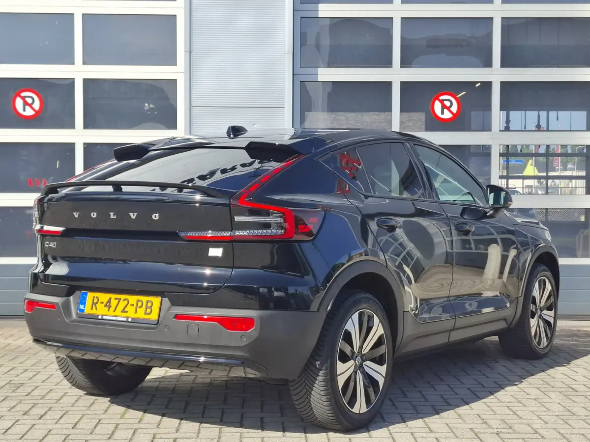 Recharge Plus 69 kWh | SoH 94.4% | Navigatie/Android/Apple Carplay |  LM Velgen 19" | Achteruitrijcamera | Voorstoelen Verwarmd | Warmtepomp | Cruise Control Adaptief |