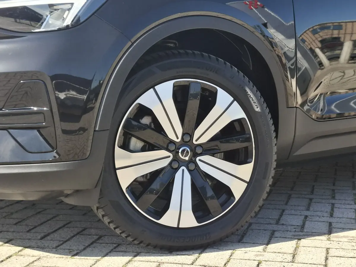 Recharge Plus 69 kWh | SoH 94.4% | Navigatie/Android/Apple Carplay |  LM Velgen 19" | Achteruitrijcamera | Voorstoelen Verwarmd | Warmtepomp | Cruise Control Adaptief |