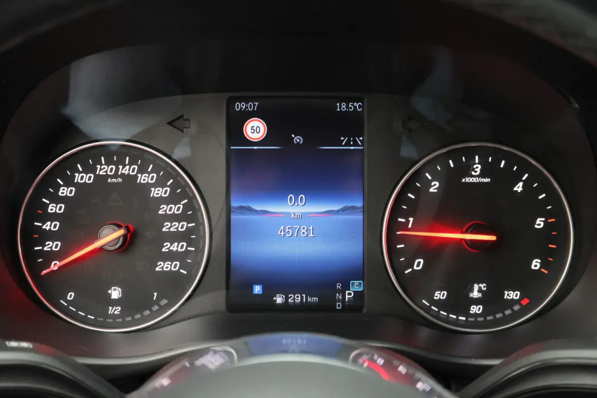 116 CDI Automaat L2 Pro Leer, LED, Camera, Cruise, Apple Carplay, Rijstrooksensor, Trekhaak, 19''
