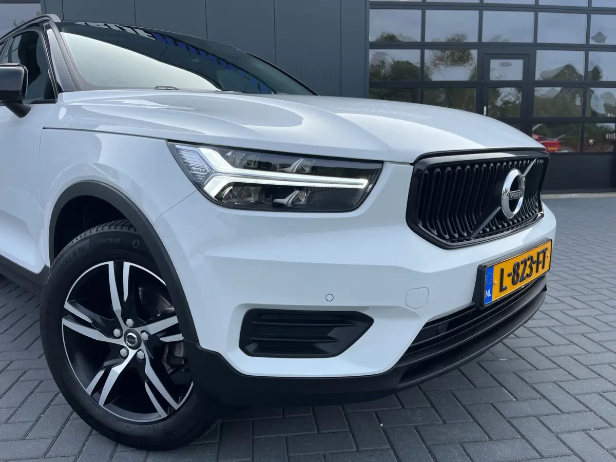 1.5 T2 Momentum NL.Auto/Two-Tone/Trekhaak/Camera/Stoelverw./Carplay/1Ste Eigenaar/Dealer Onderhouden