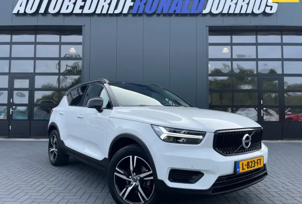 1.5 T2 Momentum NL.Auto/Two-Tone/Trekhaak/Camera/Stoelverw./Carplay/1Ste Eigenaar/Dealer Onderhouden