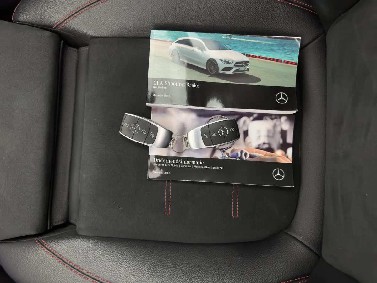 250 e AMG-Styling Limited Business Solution (Plug-in) {SoH-95%} (INCL-BTW) Aut. *PANO | LEATHER-MICROFIBRE | MEMORY-PACK | MULTIBEAM-LED | BLINDSPOT | HEATED-SPORTSEATS | AMBIENTLIGHT | KEYL