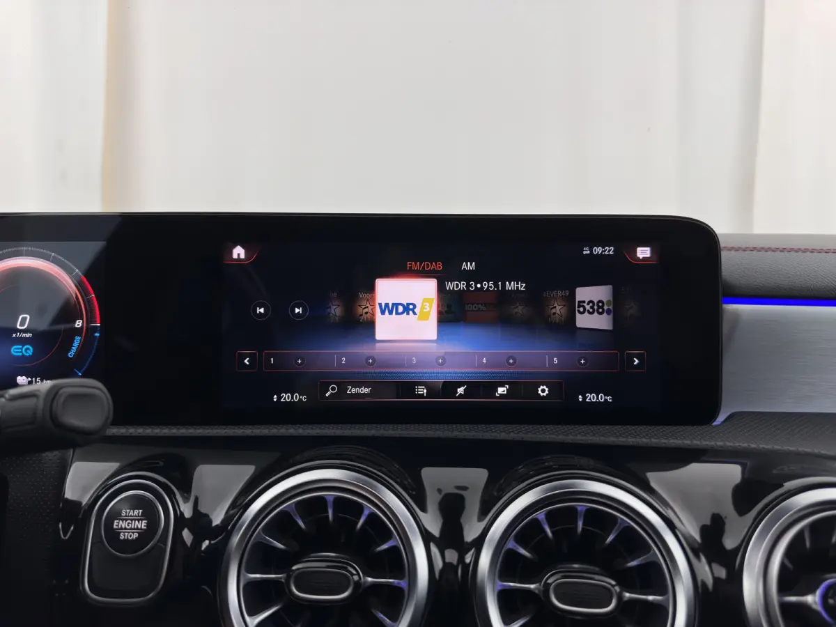 250 e AMG-Styling Limited Business Solution (Plug-in) {SoH-95%} (INCL-BTW) Aut. *PANO | LEATHER-MICROFIBRE | MEMORY-PACK | MULTIBEAM-LED | BLINDSPOT | HEATED-SPORTSEATS | AMBIENTLIGHT | KEYL
