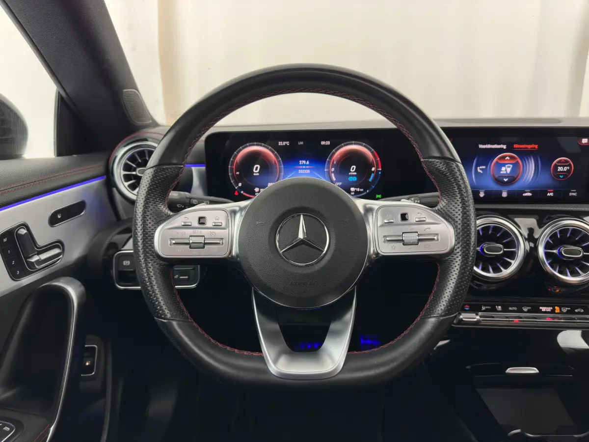250 e AMG-Styling Limited Business Solution (Plug-in) {SoH-95%} (INCL-BTW) Aut. *PANO | LEATHER-MICROFIBRE | MEMORY-PACK | MULTIBEAM-LED | BLINDSPOT | HEATED-SPORTSEATS | AMBIENTLIGHT | KEYL
