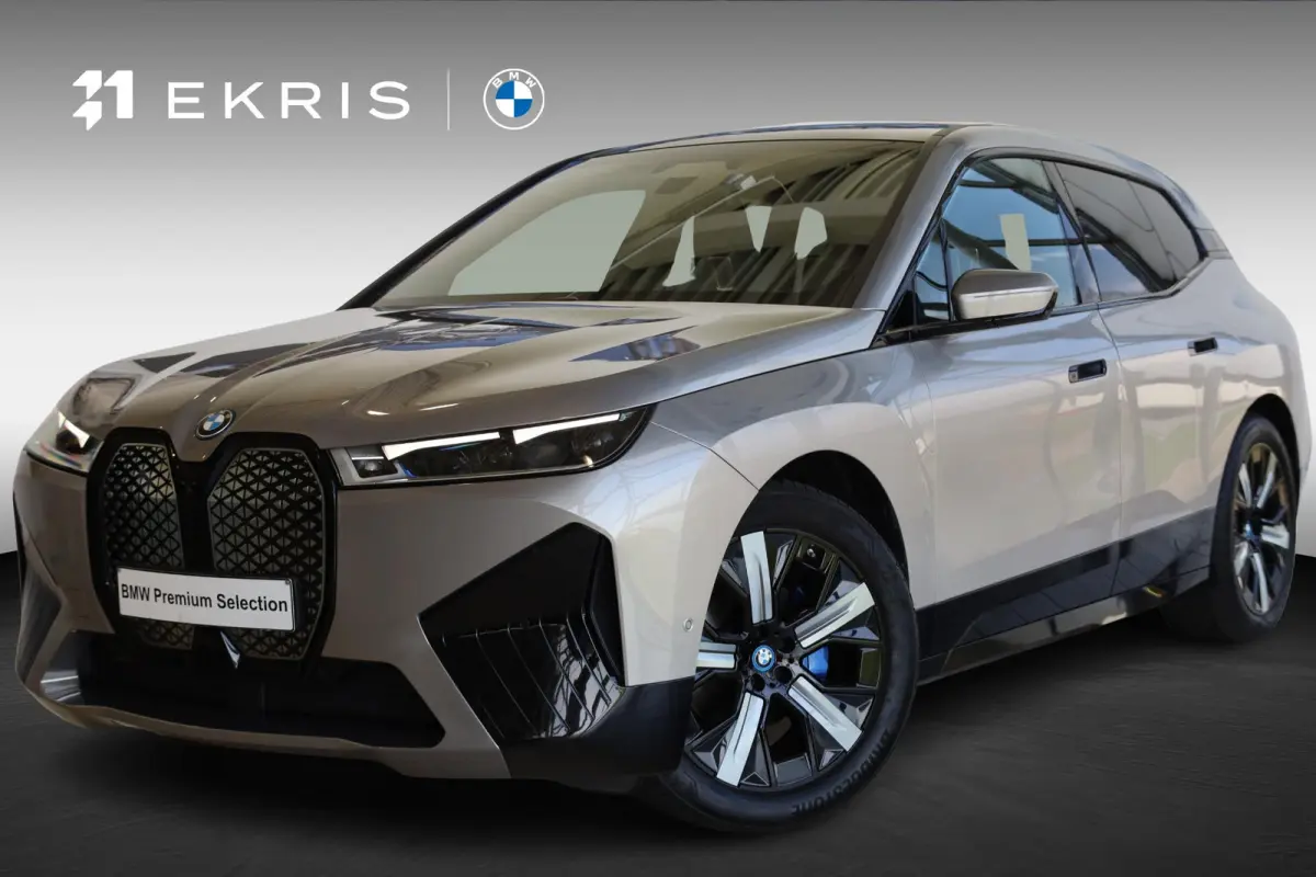 xDrive40 Business Edition Plus 77 kWh | Rondom Camera's | Soft Close | Active Cruise Control | Harman Kardon | panoramadak Sky Lounge |