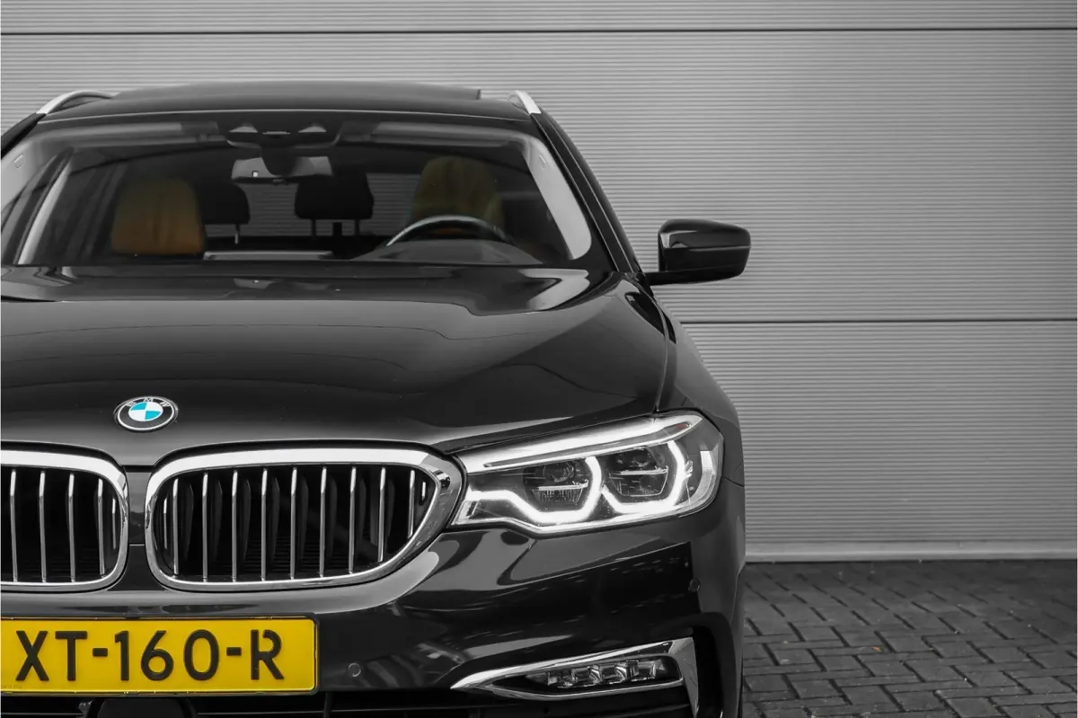 530i High Executive Luxury Pano Camera HiFi Leder ACC