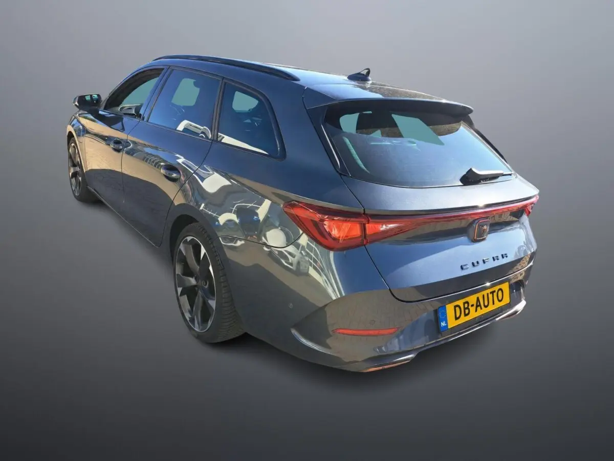 1.4 e-Hybrid Business