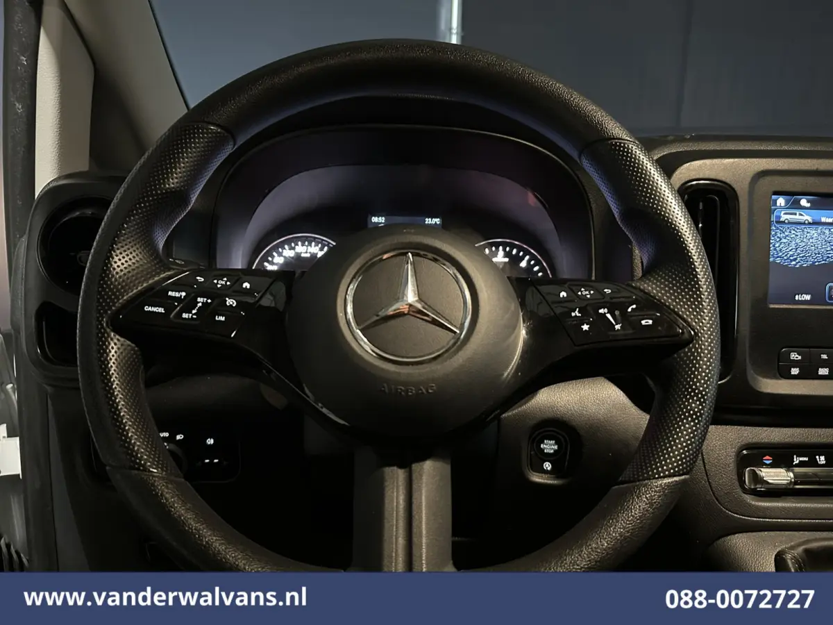 116 CDI 164pk 2025 Model L2H1 Euro6 Airco | Camera | Navigatie | Adaptieve Cruisecontrol Stoelverwarming, Parkeersensoren, Bijrijdersbank