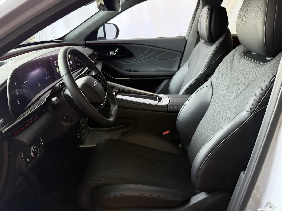 OMODA 9 PREMIUM AWD | 145 KM / TOTAAL MET BENZINE 1000KM ELEKTRISCH | 538 PK | 4WD 4X4
