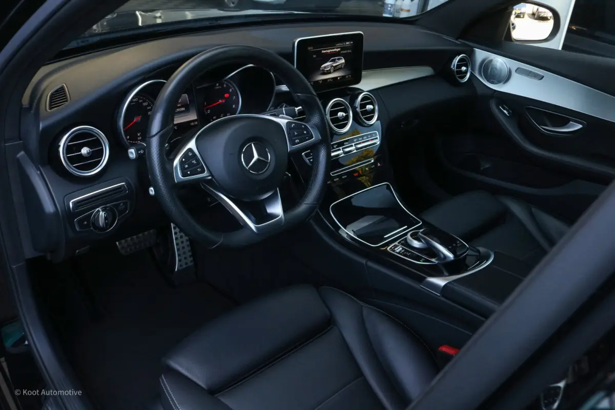 400 4MATIC AMG Line 3.0 V6 Biturbo | Dealer Onderhouden| 333 pk | 7G-TRONIC | Pano | Burmester
