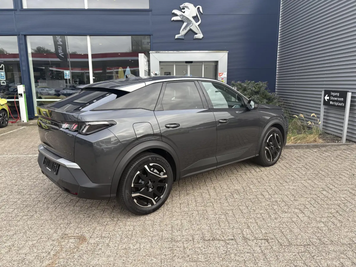 1.6 plug-in Hybrid 195 Allure