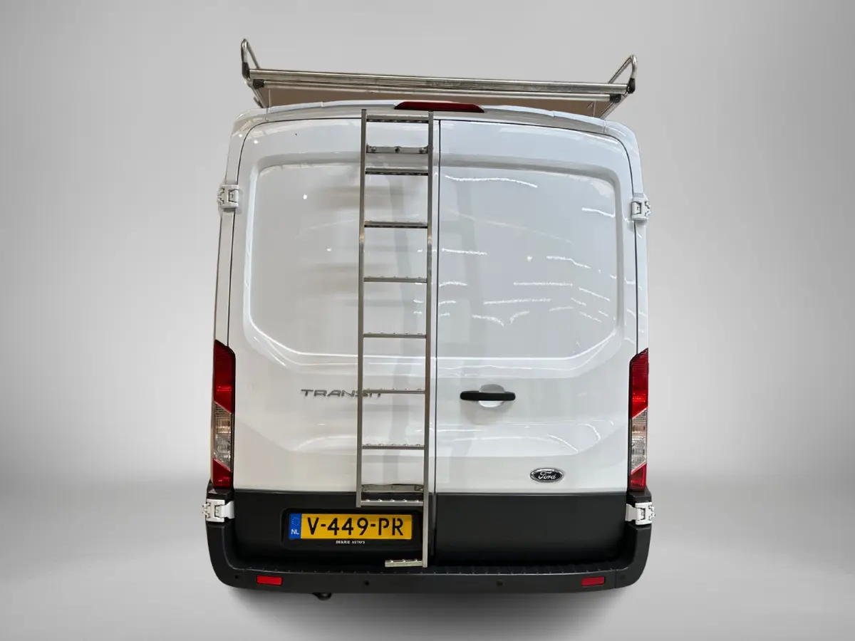 2.0 TDCI L2H2 3Pers. / Pdc.V+A / Airco / Radio multimedia / Imperial + Ladder / Zeer nette bus! / Apk 07-2027