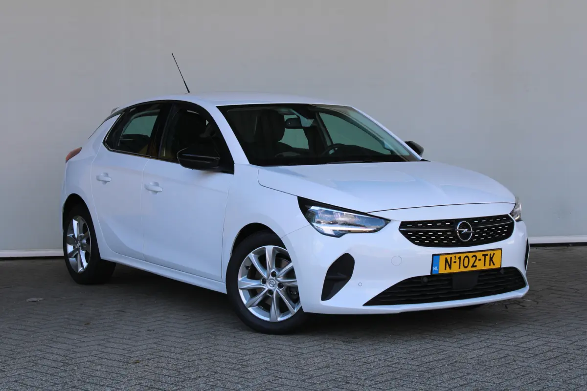1.2 Elegance | Navigatie | Camera | LED koplampen | Apple Carplay |