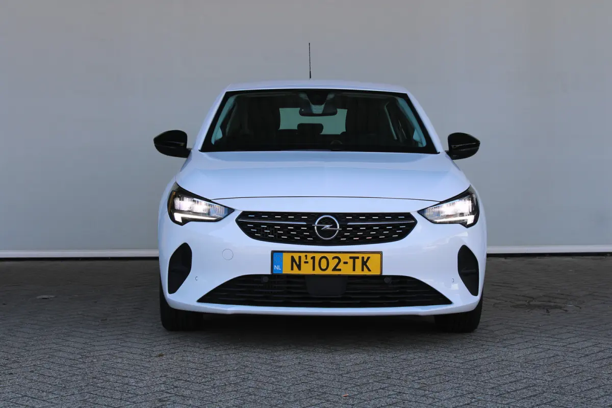 1.2 Elegance | Navigatie | Camera | LED koplampen | Apple Carplay |