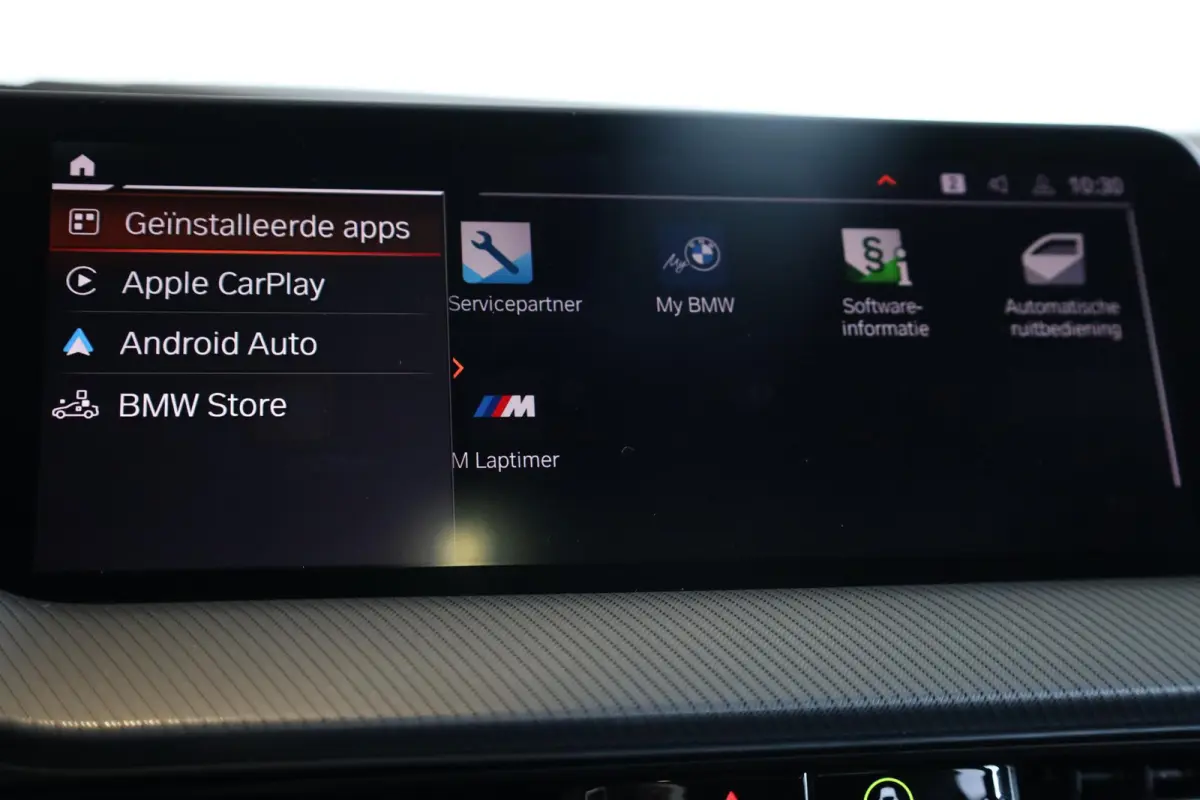 218i High Executive Edition | Panorama-dak | Active Cruise Control | Active Cruise Control | M Sportstoelen | Comfort Access |