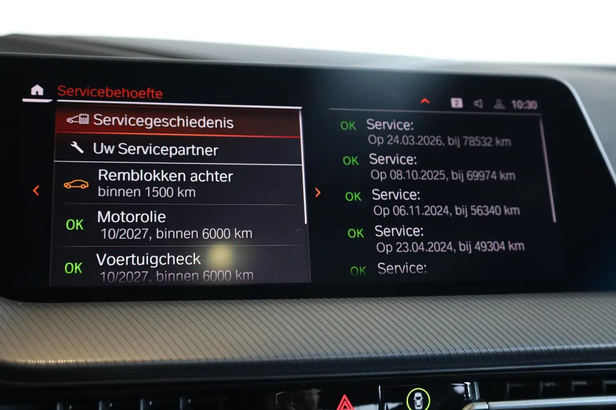 218i High Executive Edition | Panorama-dak | Active Cruise Control | Active Cruise Control | M Sportstoelen | Comfort Access |