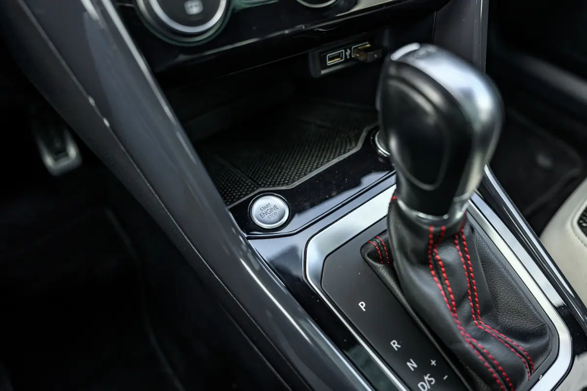 2.0 TSI 4Motion R|Pano|Akrapovic|Carplay|Camera|Acc|Dode Hoek|Navi